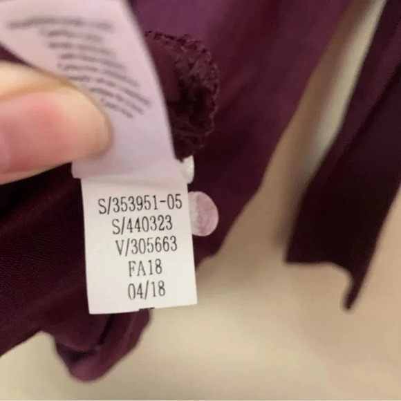 Athleta Cloudlight Top Size Small - Picture 8 of 8